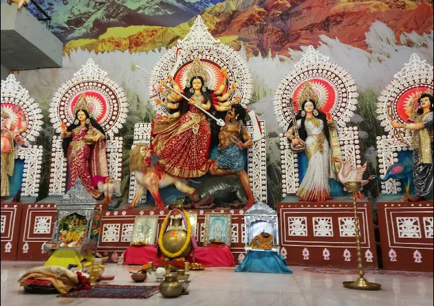 Dhakeshwari National Temple complex view